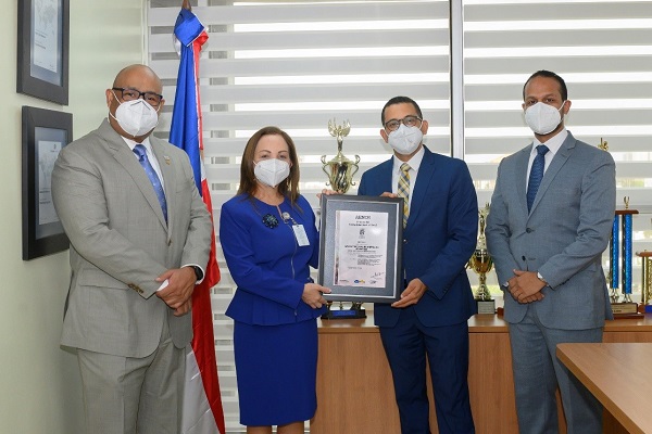 El Centro de Servicios Especializados (CASE) del Banco de Reservas de la República Dominicana alcanza certificación ISO 9001:2015